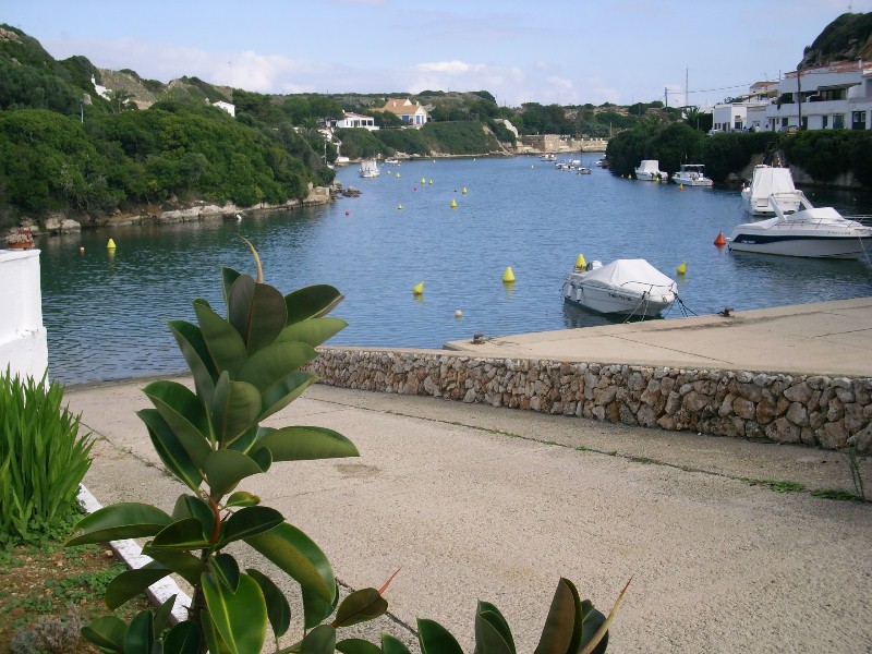 Foto de Cala Sant Esteve - Menorca (Illes Balears), España
