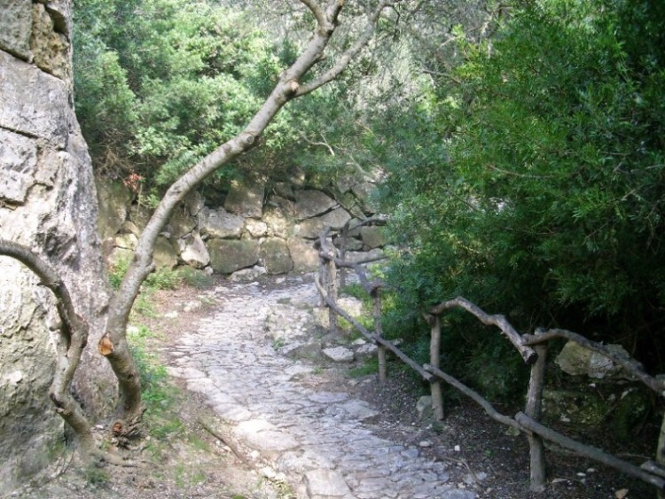 Foto de Cala Sant Esteve - Menorca (Illes Balears), España