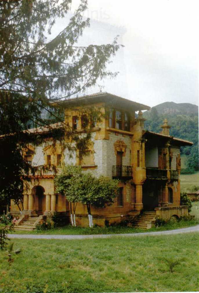Foto de Cangas de Onís (Asturias), España