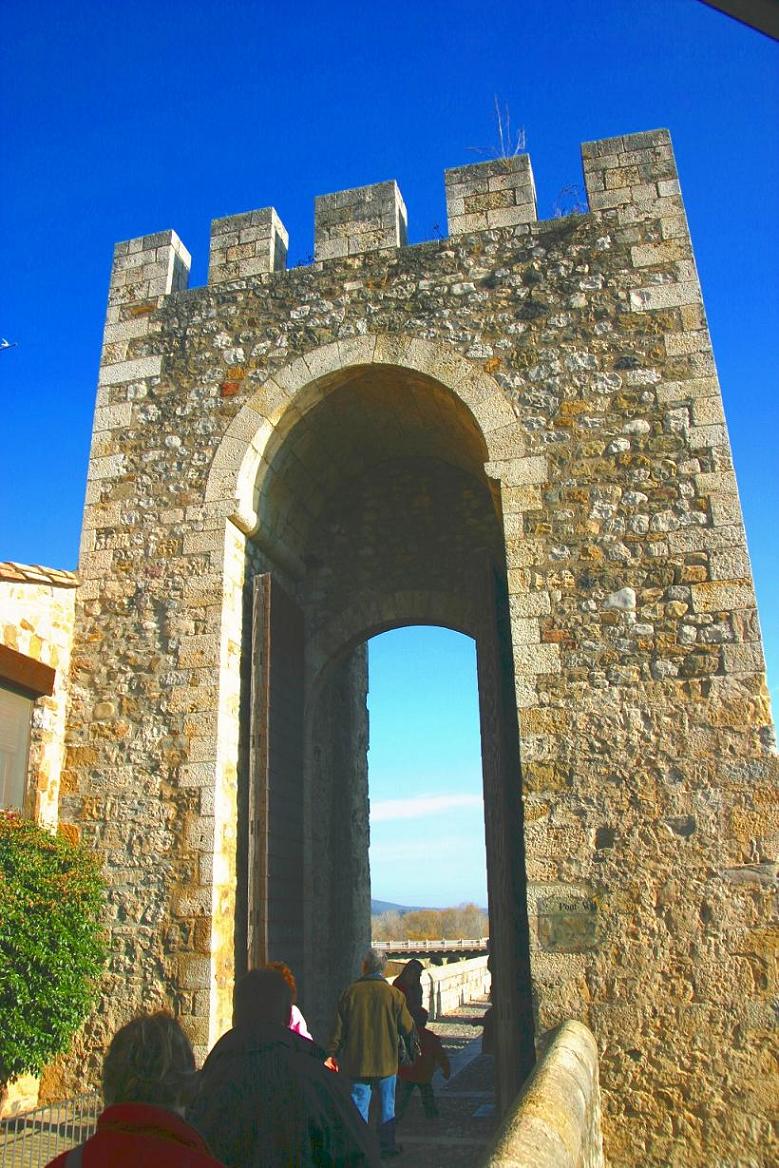 Foto de Besalú (Girona), España