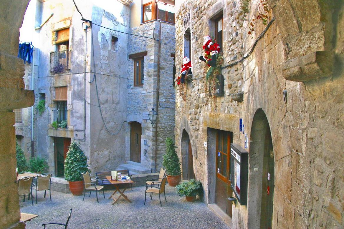 Foto de Besalú (Girona), España