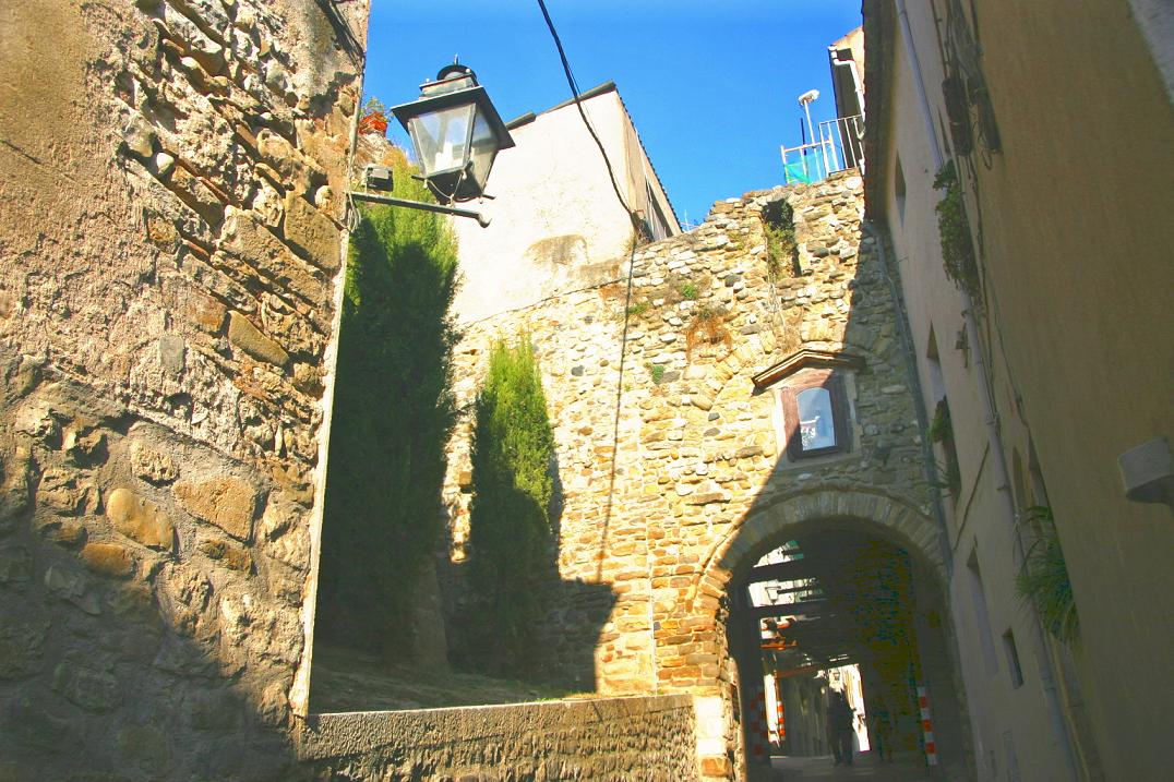 Foto de Besalú (Girona), España