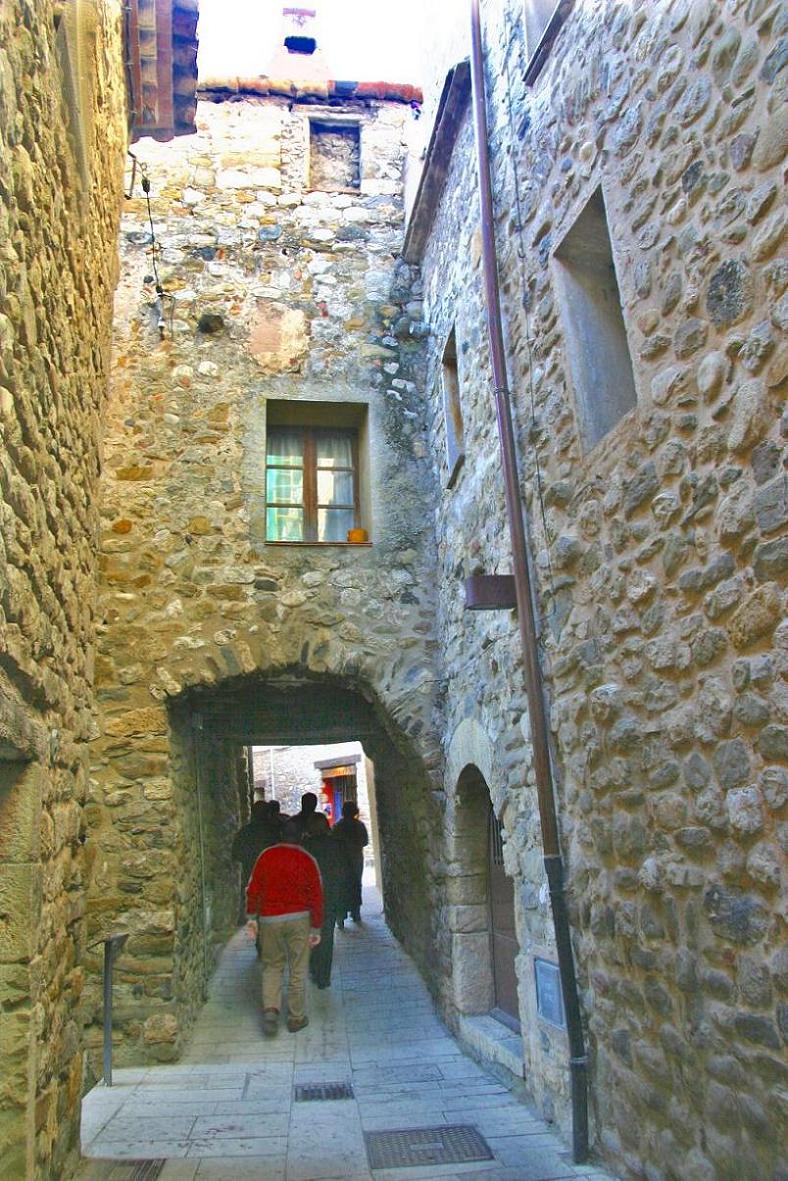Foto de Besalú (Girona), España
