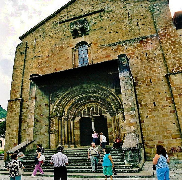 Foto de Leyre (Navarra), España