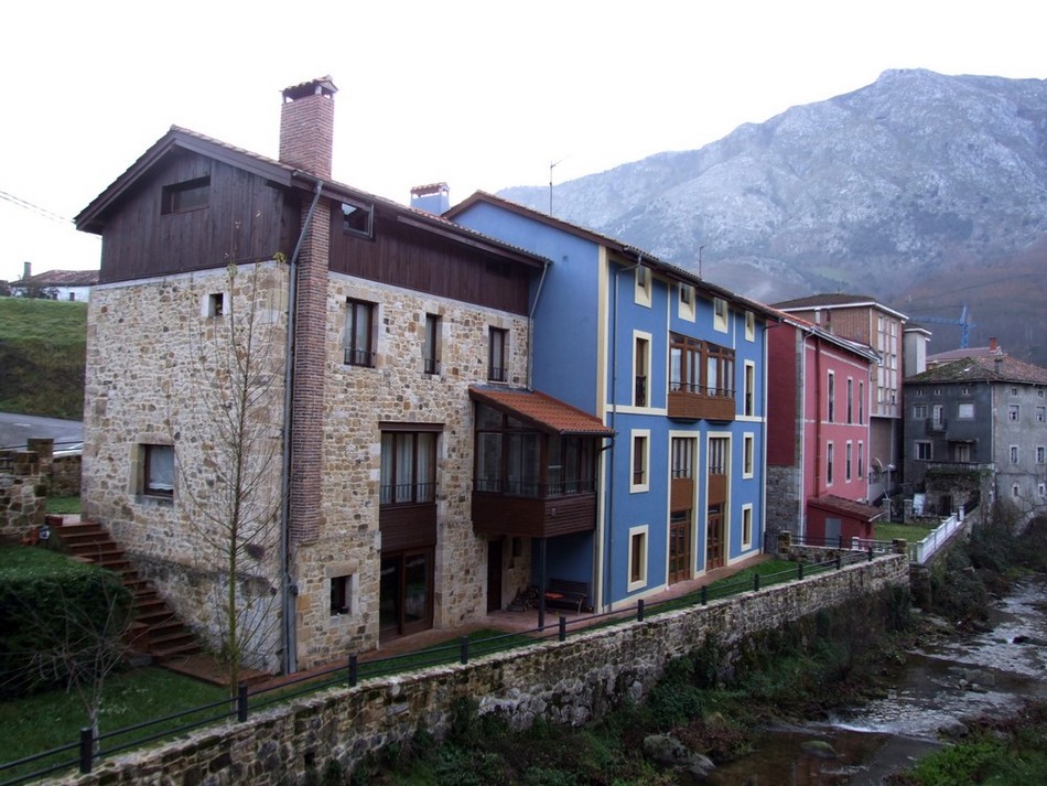 Foto de Arenas de Cabrales (Asturias), España