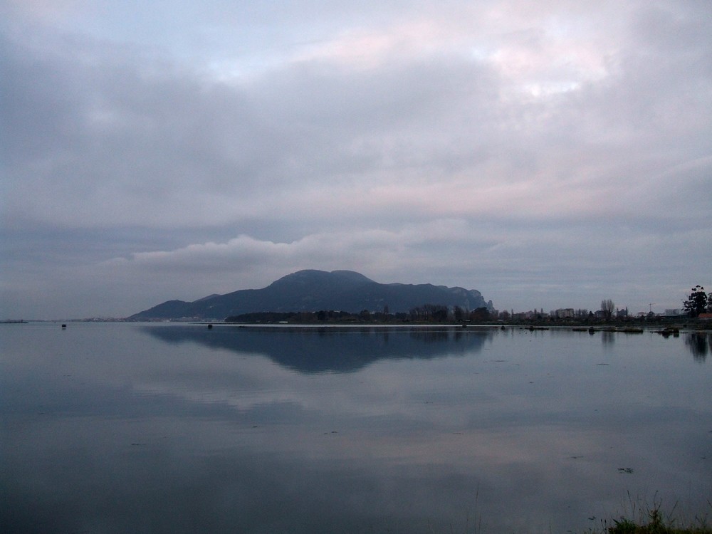 Foto de Colindres (Cantabria), España