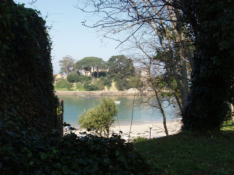 Foto de Santa Cruz - Oleiros (A Coruña), España