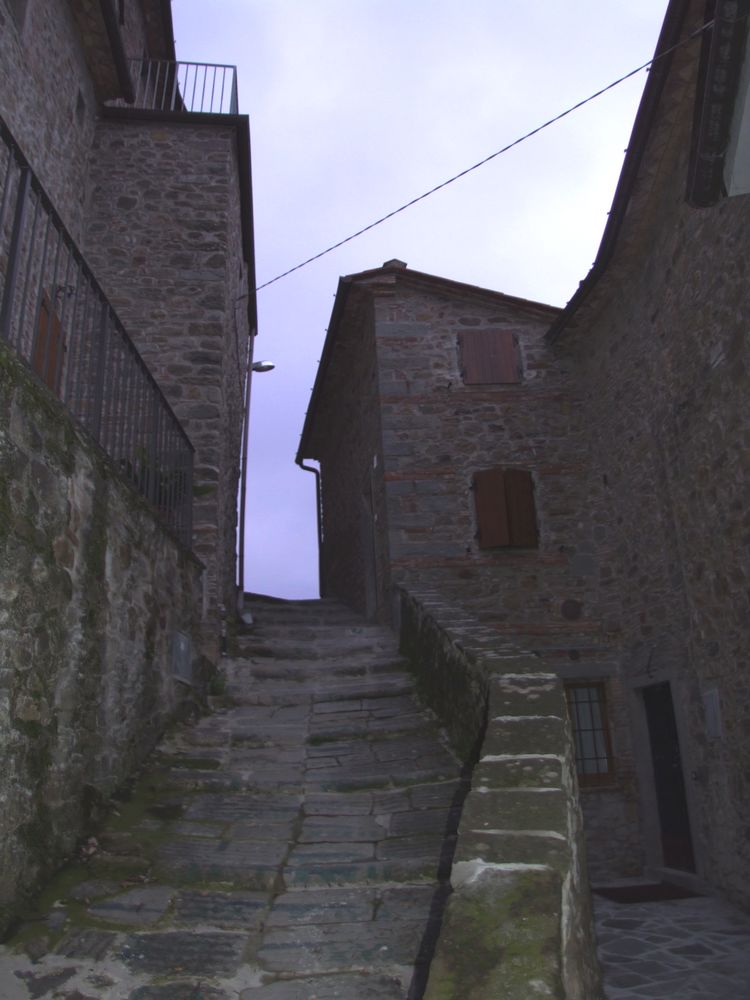 Foto de Aramo, Italia