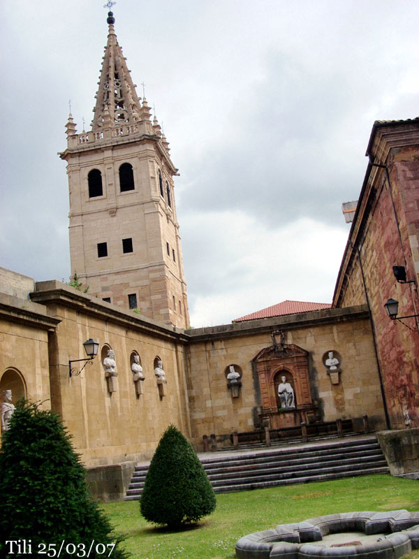 Foto de Oviedo (Asturias), España