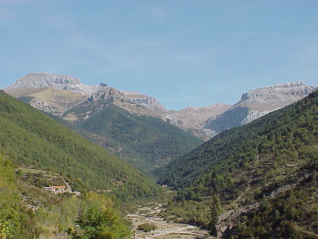 Foto de Aragüés del Puerto (Huesca), España