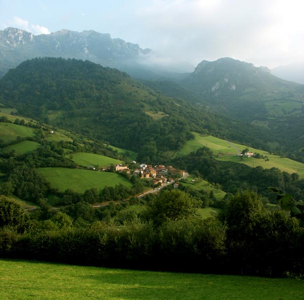 Foto de Pedroveya (Asturias), España