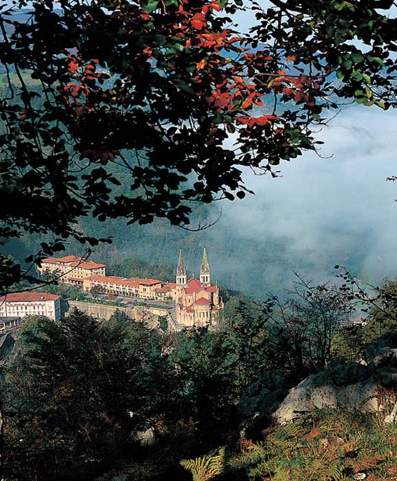 Foto de Cangas de Onís (Asturias), España