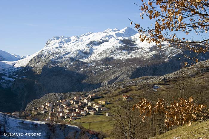 Foto de Sotres- Cabrales (Asturias), España