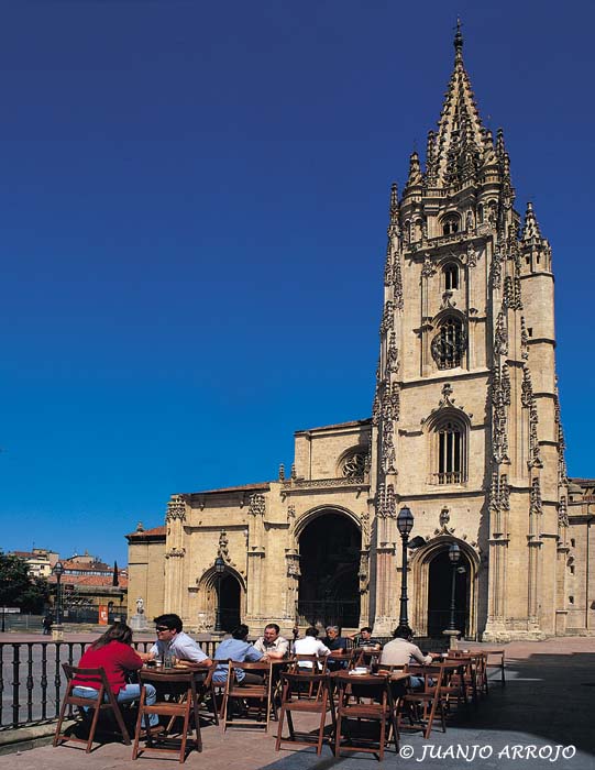Foto de Oviedo (Asturias), España