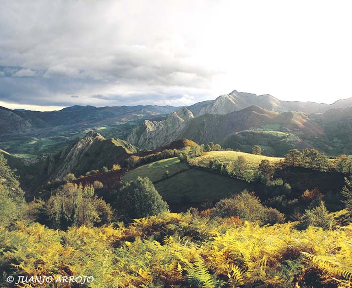 Foto de Sobrescobio (Asturias), España