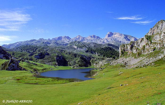Foto de Cangas de Onís (Asturias), España