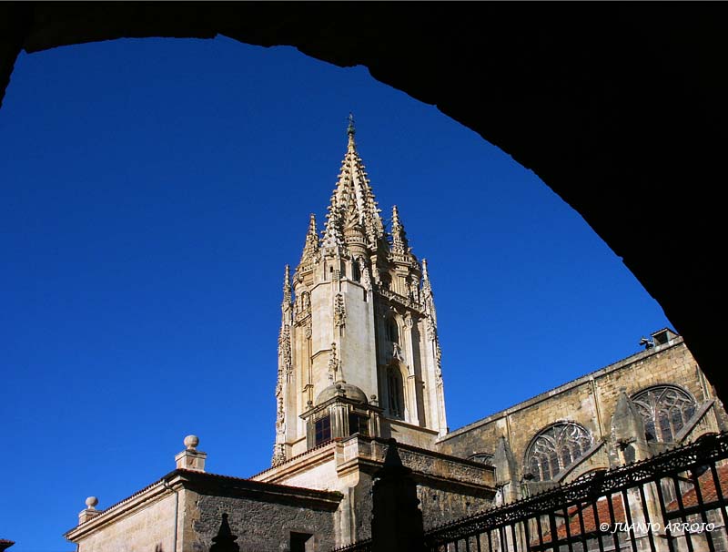 Foto de Oviedo (Asturias), España