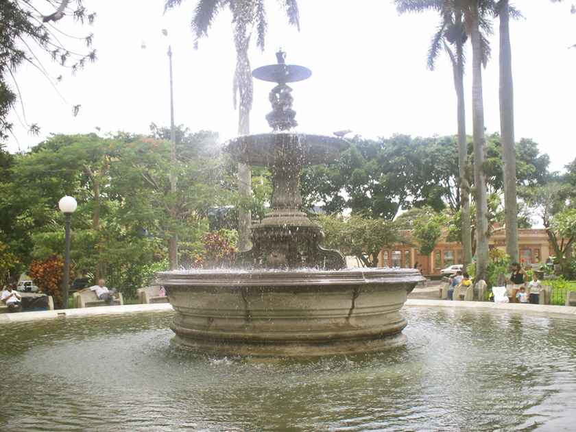 Foto: PARQUE CENTRAL, HEREDIA - Heredia, Costa Rica