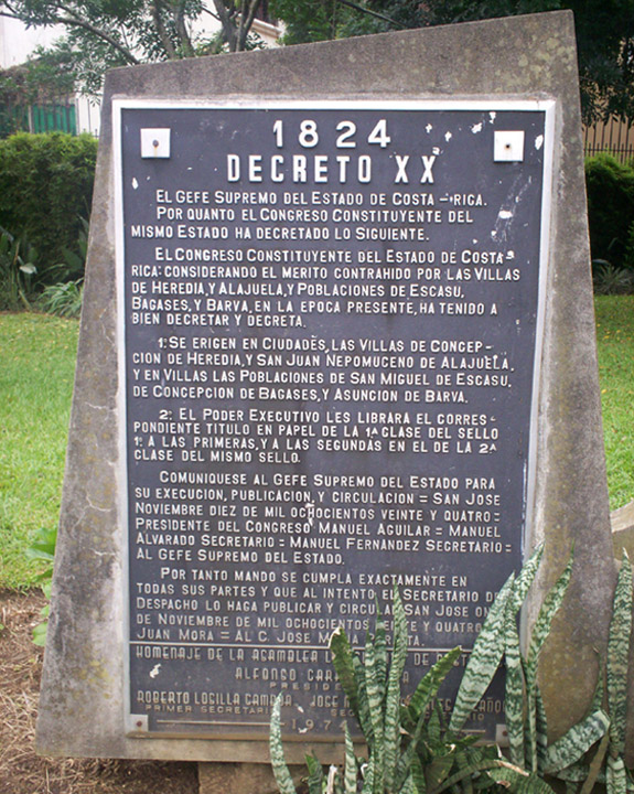 Foto: DECRETO XX - Heredia, Costa Rica