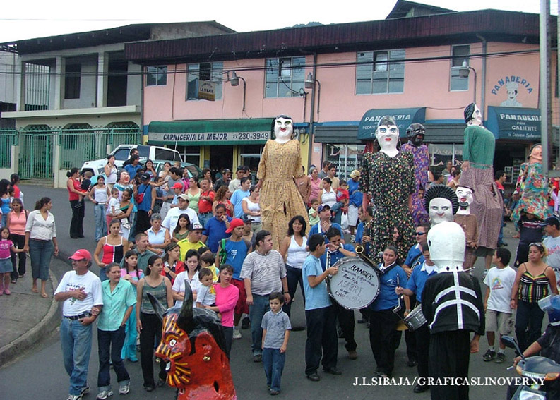 Foto: MASCARADAS - Aserri, San José, Costa Rica