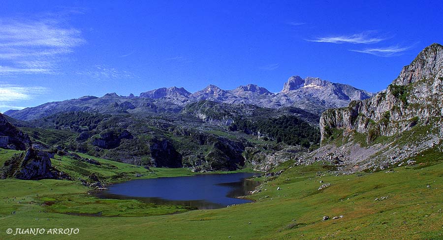 Foto de Cangas de Onís (Asturias), España