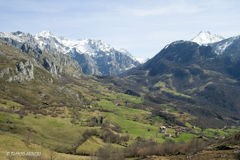 Foto de Amieva (Asturias), España