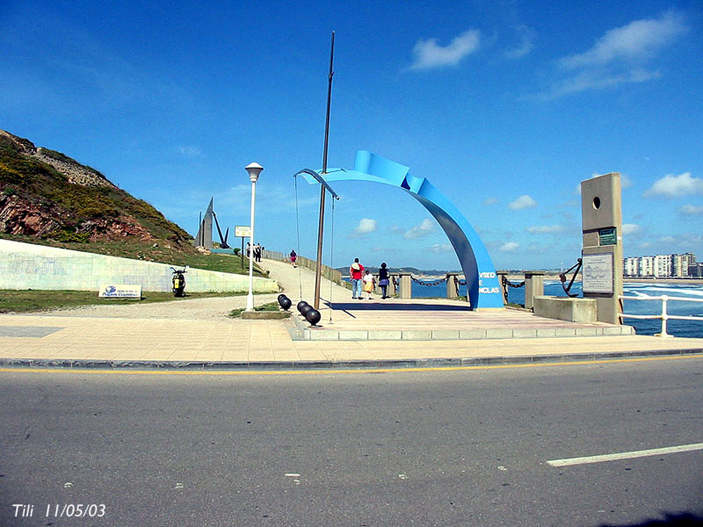 Foto de Salinas (Asturias), España