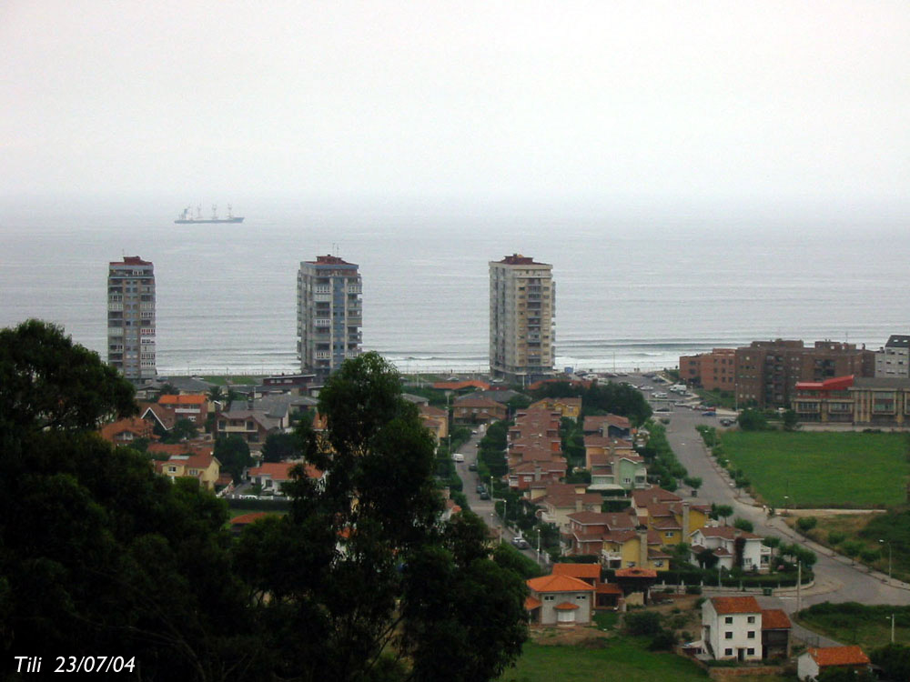 Foto de Salinas (Asturias), España