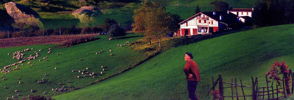 Foto de Etxalar (Navarra), España