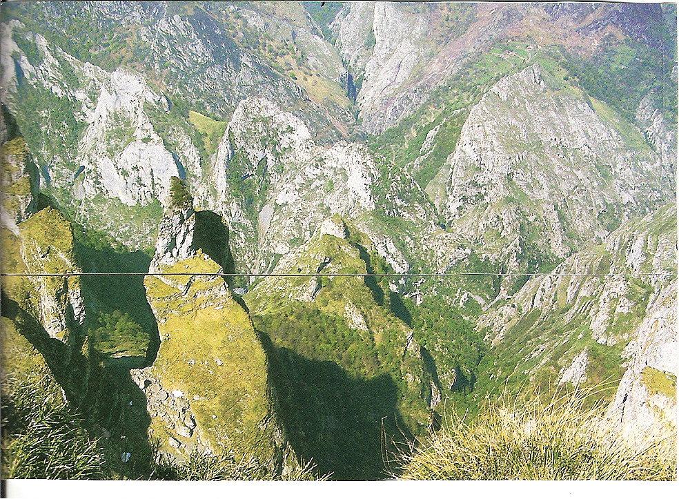 Foto de Foz del rio de viboli (Asturias), España
