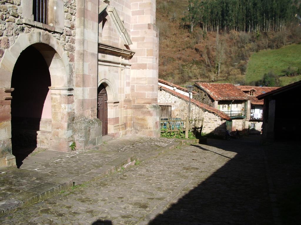 Foto de Carmona (Cantabria), España