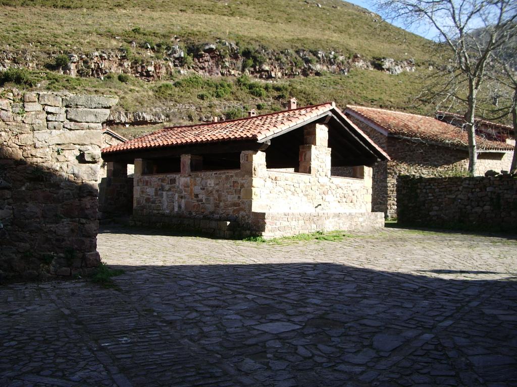 Foto de Bárcena Mayor (Cantabria), España