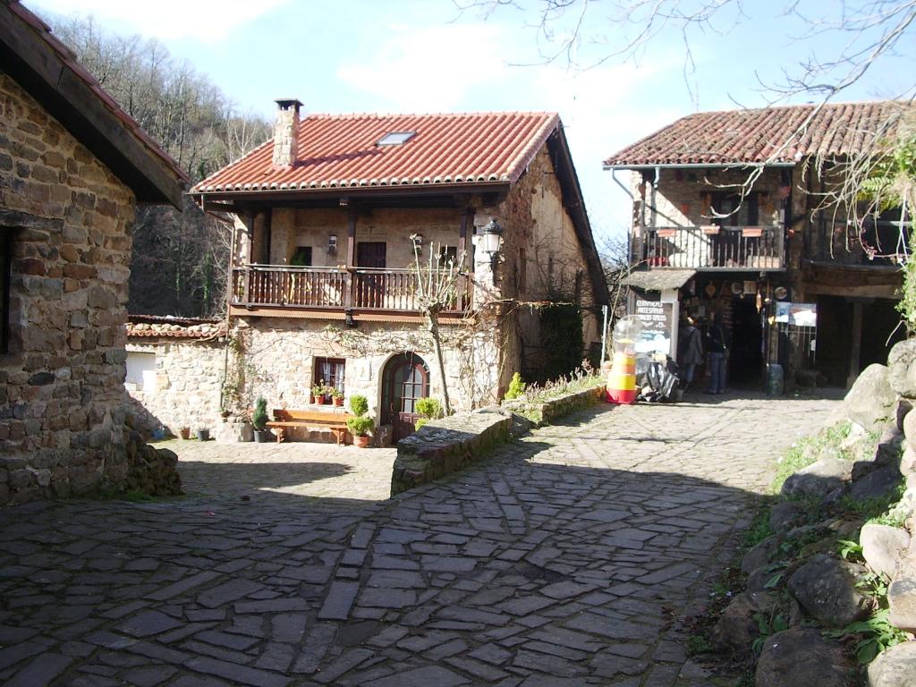 Foto de Bárcena Mayor (Cantabria), España