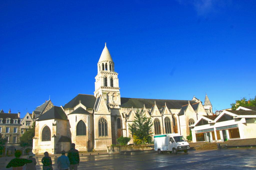 Foto de Poitiers, Francia