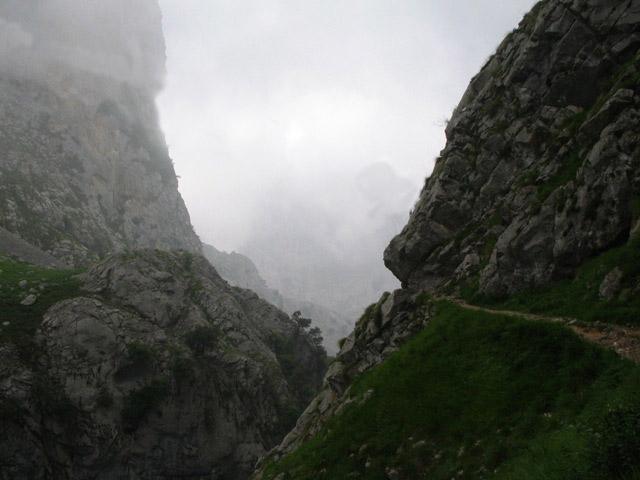 Foto de Bulnes (Asturias), España