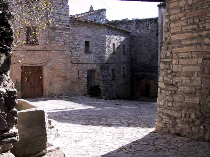 Foto de Montfalco Murallat (Lleida), España