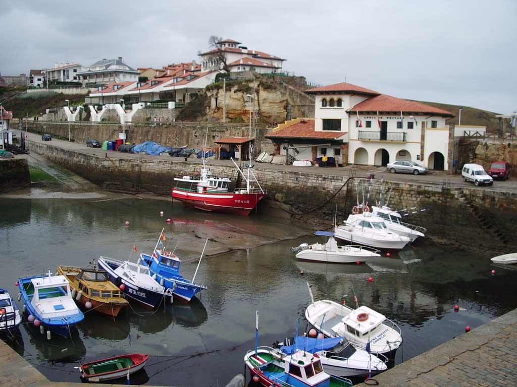 Foto de Comillas (Cantabria), España