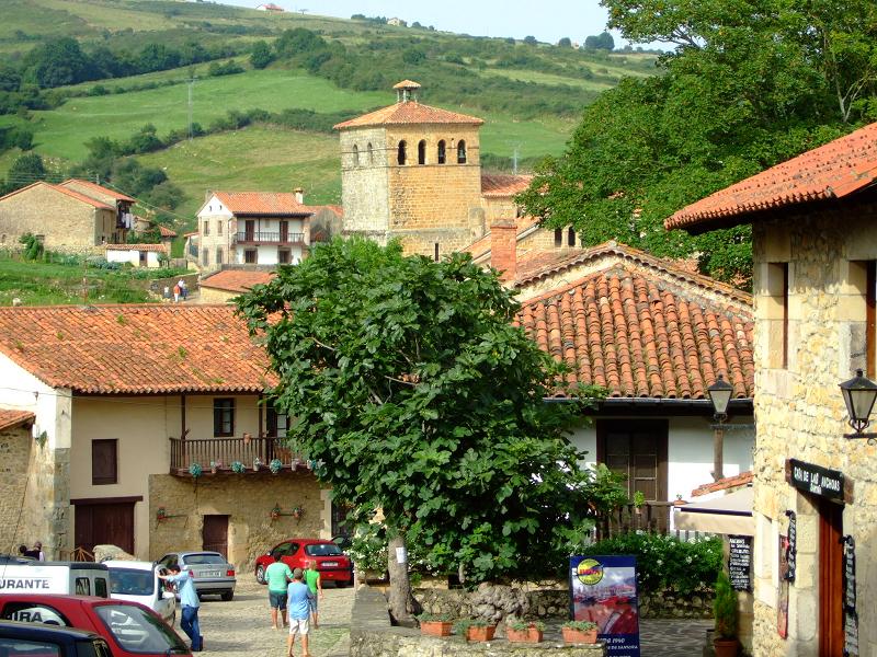 Foto de Santillana del Mar (Cantabria), España