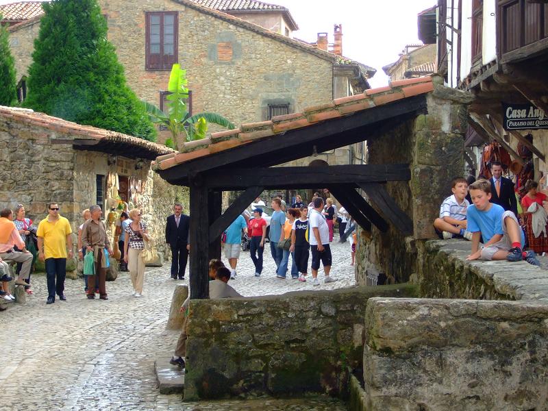 Foto de Santillana del Mar (Cantabria), España