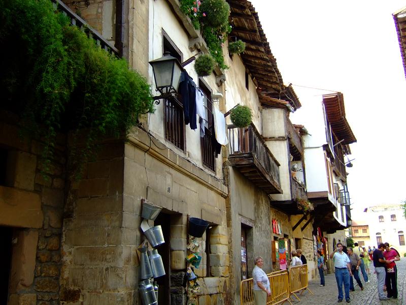 Foto de Santillana del Mar (Cantabria), España