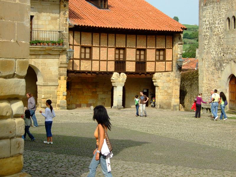 Foto de Santillana del Mar (Cantabria), España