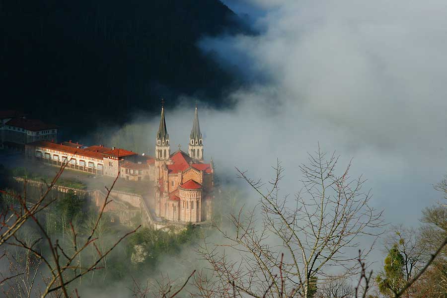 Foto de Cangas de Onís (Asturias), España