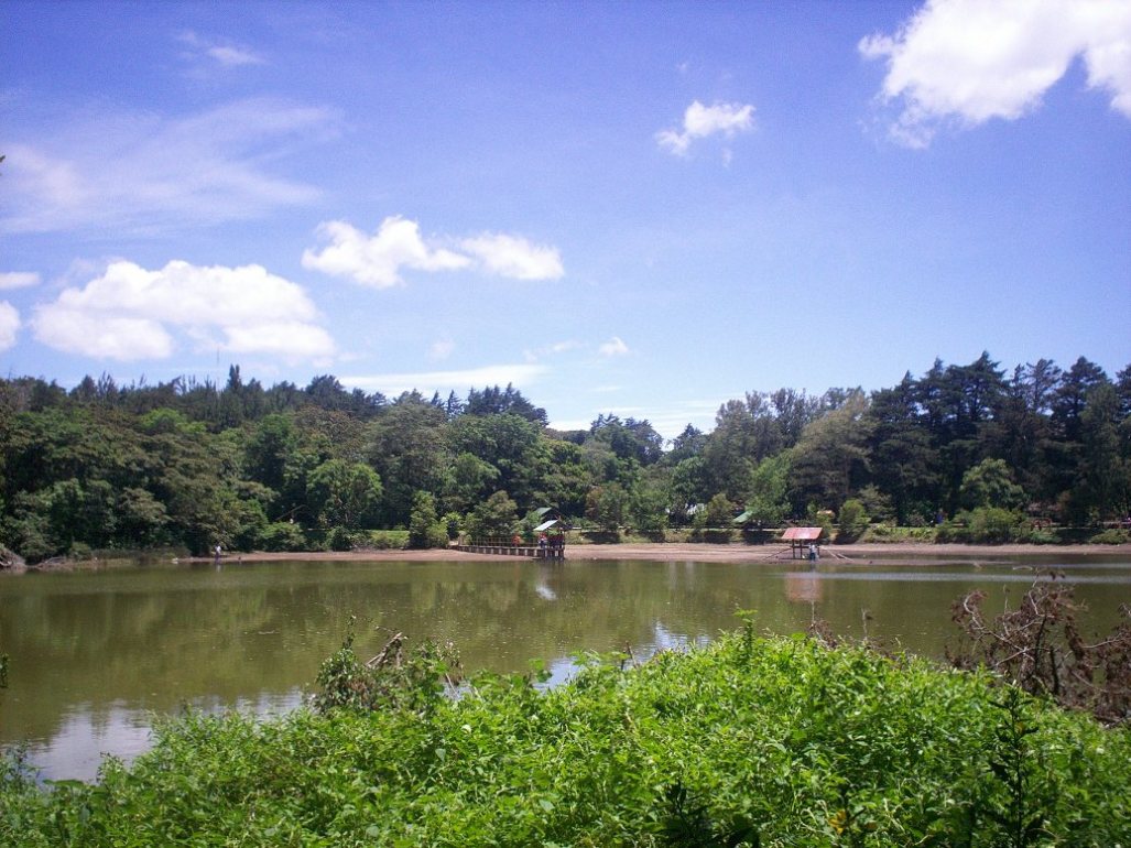 Foto: LAGUNA DE FRAIJANES (Fraijanes De San Isidro De Alajuela) - Fraijanes (Alajuela), Costa Rica