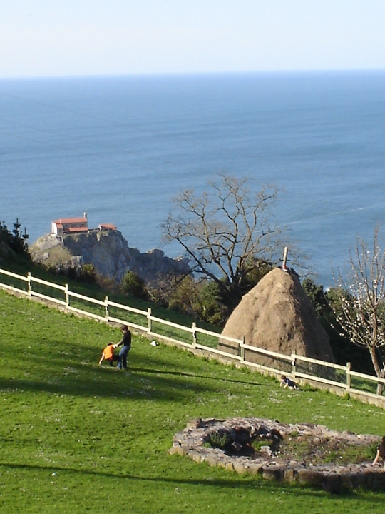 Foto de San Juan de Gaztelugatxe (Vizcaya), España