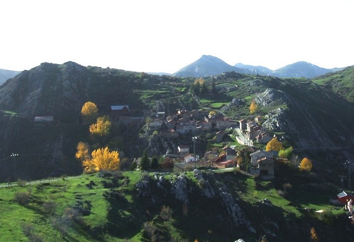 Foto de Valporquero (León), España