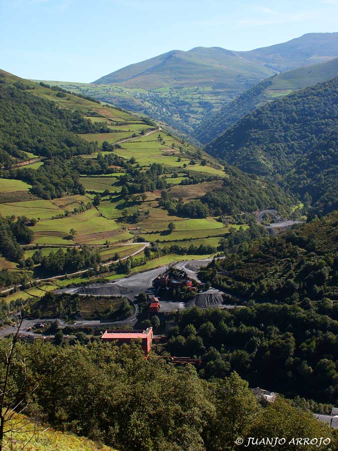 Foto de Cangas del Narcea (Asturias), España