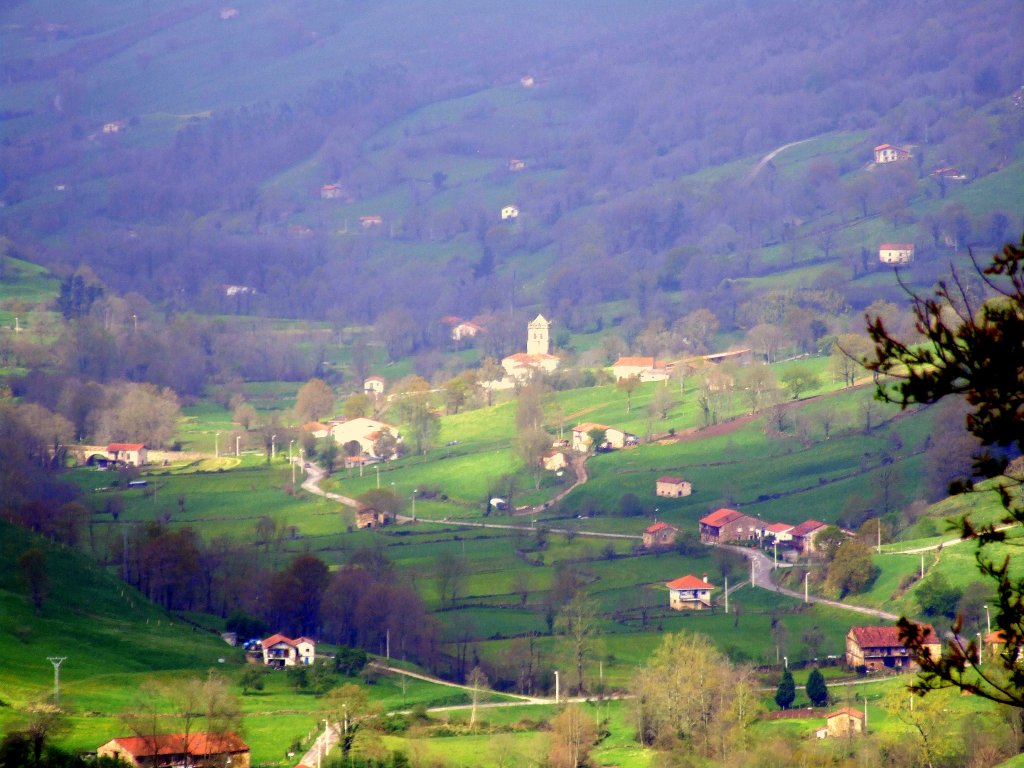 Foto de Llerana de Cayon (Cantabria), España
