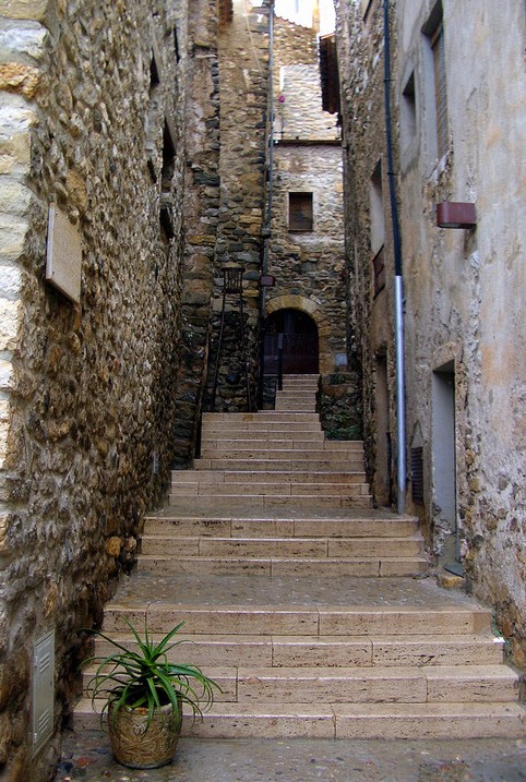 Foto de Besalú (Girona), España