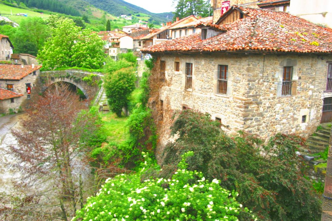 Foto de Potes (Cantabria), España
