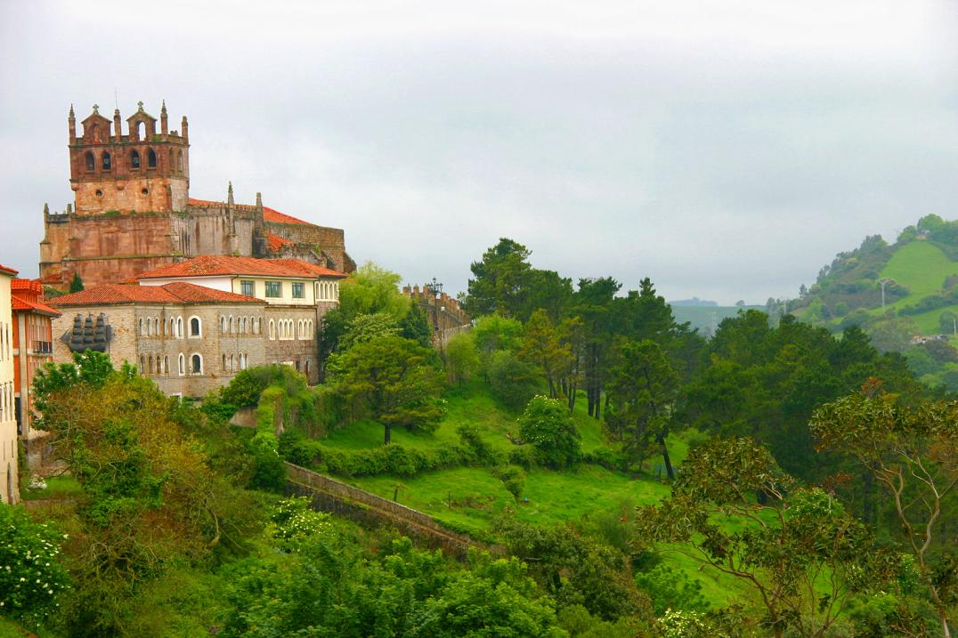 Foto de San Vicente de la Barquera (Cantabria), España